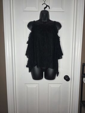 love, Fire Black Lace Cold-Shoulder Blouse